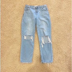 A&F Ultra High Rise 90s Straight Jean